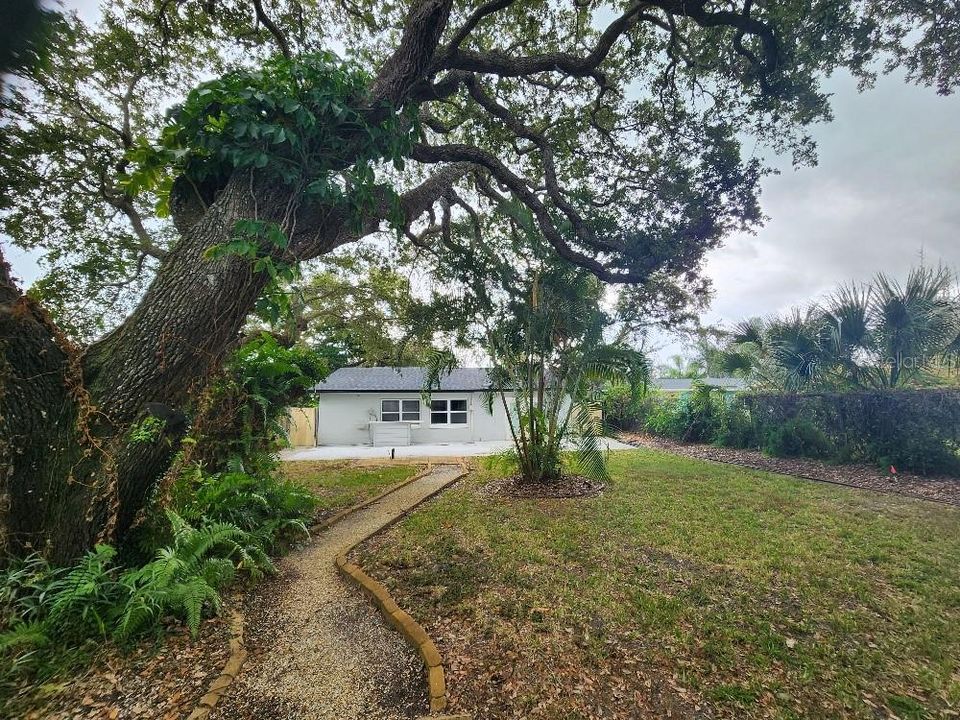 На продажу: $554,900 (2 спален, 2 ванн, 1468 Квадратных фут)