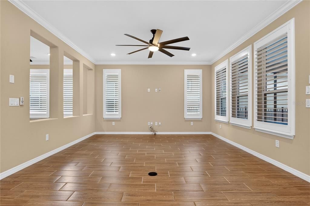 En Venta: $445,000 (2 camas, 2 baños, 1856 Pies cuadrados)