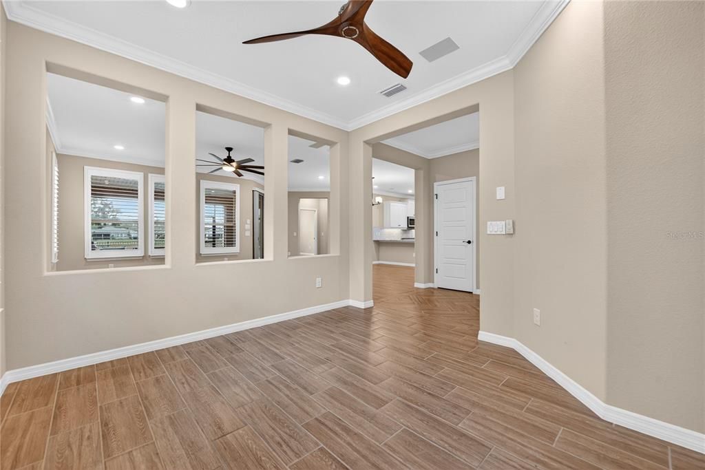 En Venta: $445,000 (2 camas, 2 baños, 1856 Pies cuadrados)