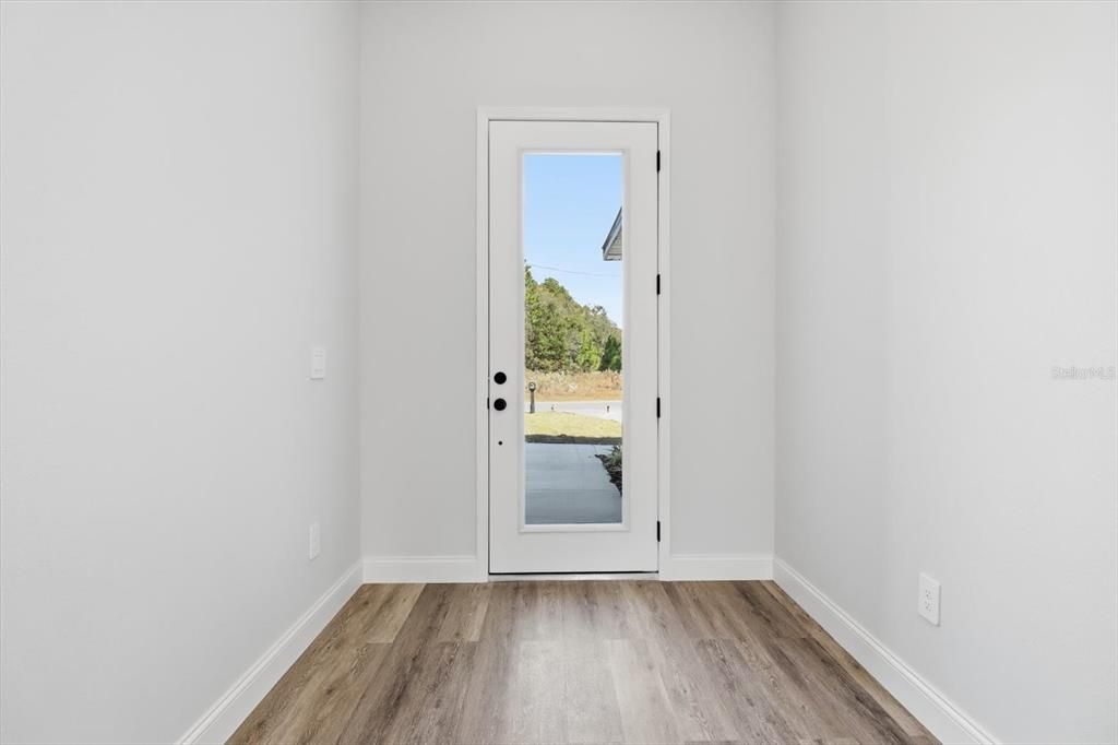 En Venta: $275,000 (3 camas, 2 baños, 1411 Pies cuadrados)