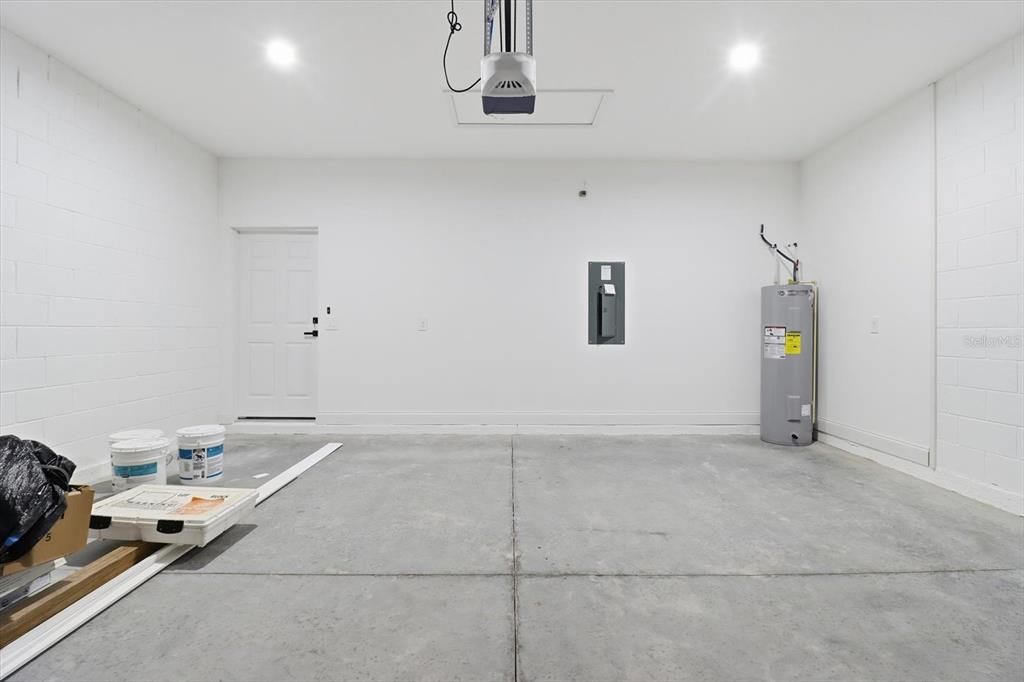 En Venta: $275,000 (3 camas, 2 baños, 1411 Pies cuadrados)