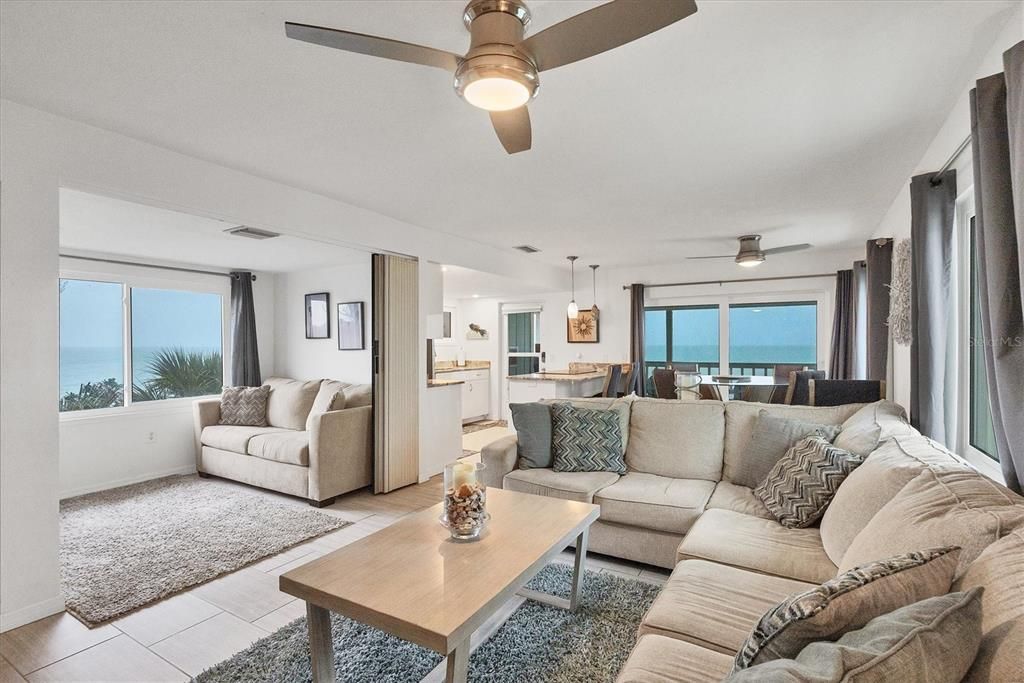 待售: $825,000 (2 贝兹, 2 浴室, 800 平方英尺)