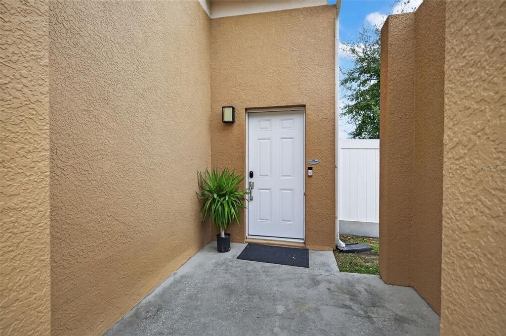 For Rent: $2,900 (3 beds, 2 baths, 1685 Square Feet)