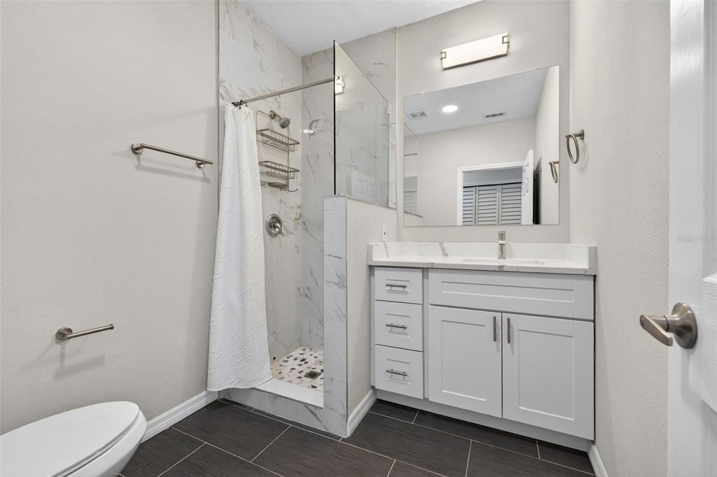 For Rent: $2,900 (3 beds, 2 baths, 1685 Square Feet)