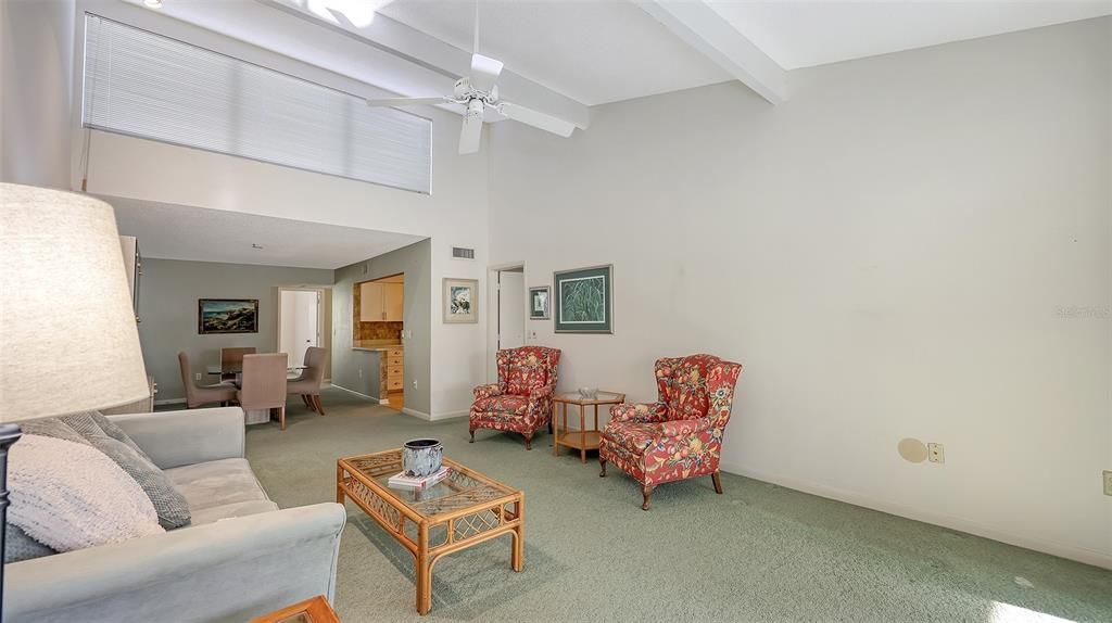 Active With Contract: $299,000 (3 beds, 2 baths, 1320 Square Feet)