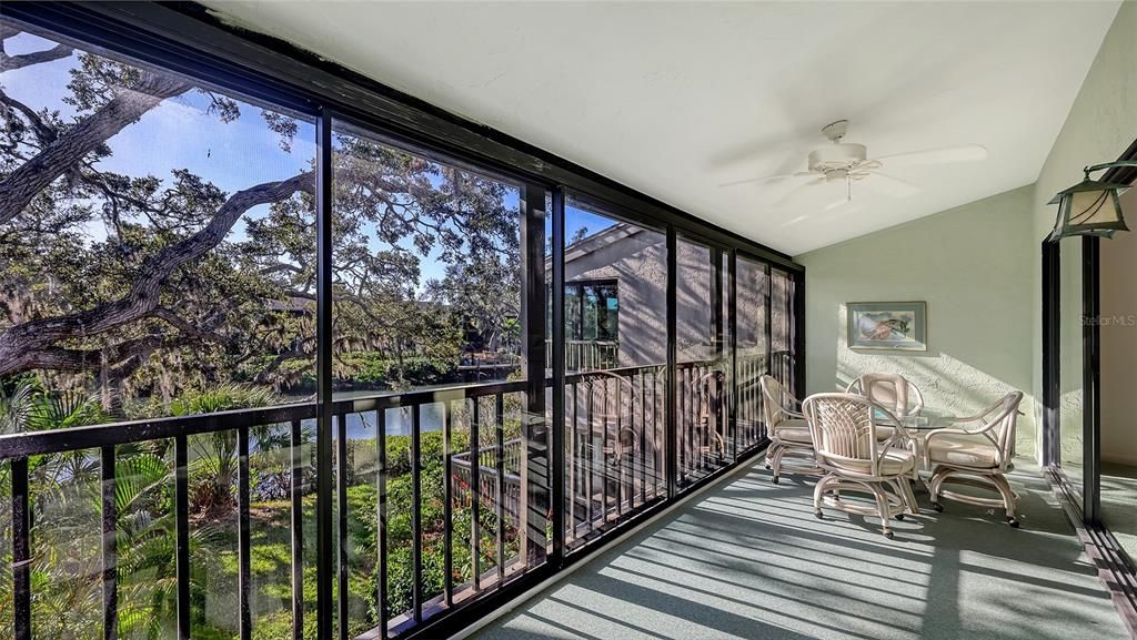 Active With Contract: $299,000 (3 beds, 2 baths, 1320 Square Feet)