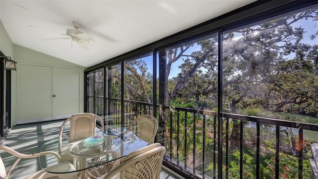 Active With Contract: $299,000 (3 beds, 2 baths, 1320 Square Feet)