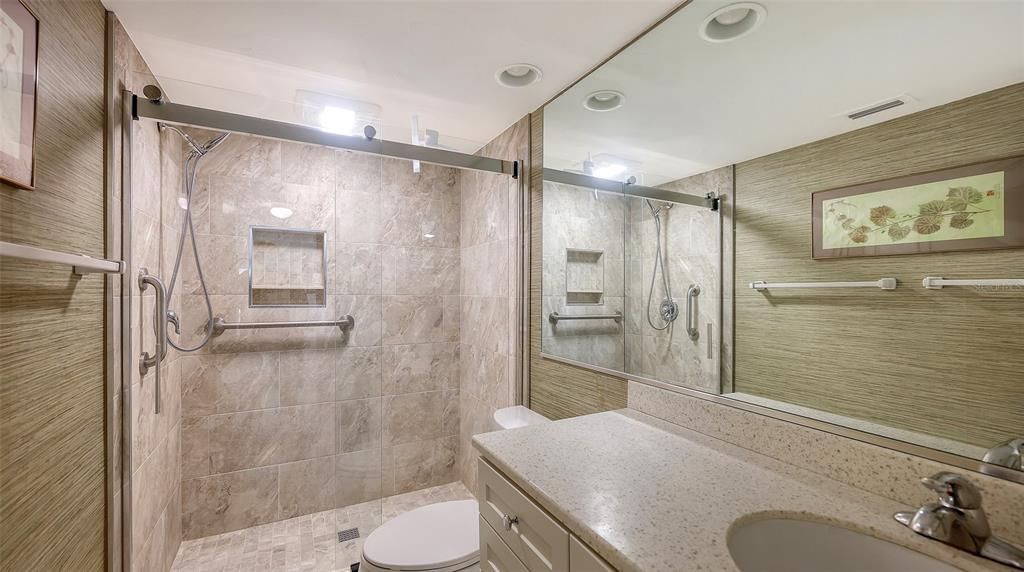 Active With Contract: $299,000 (3 beds, 2 baths, 1320 Square Feet)