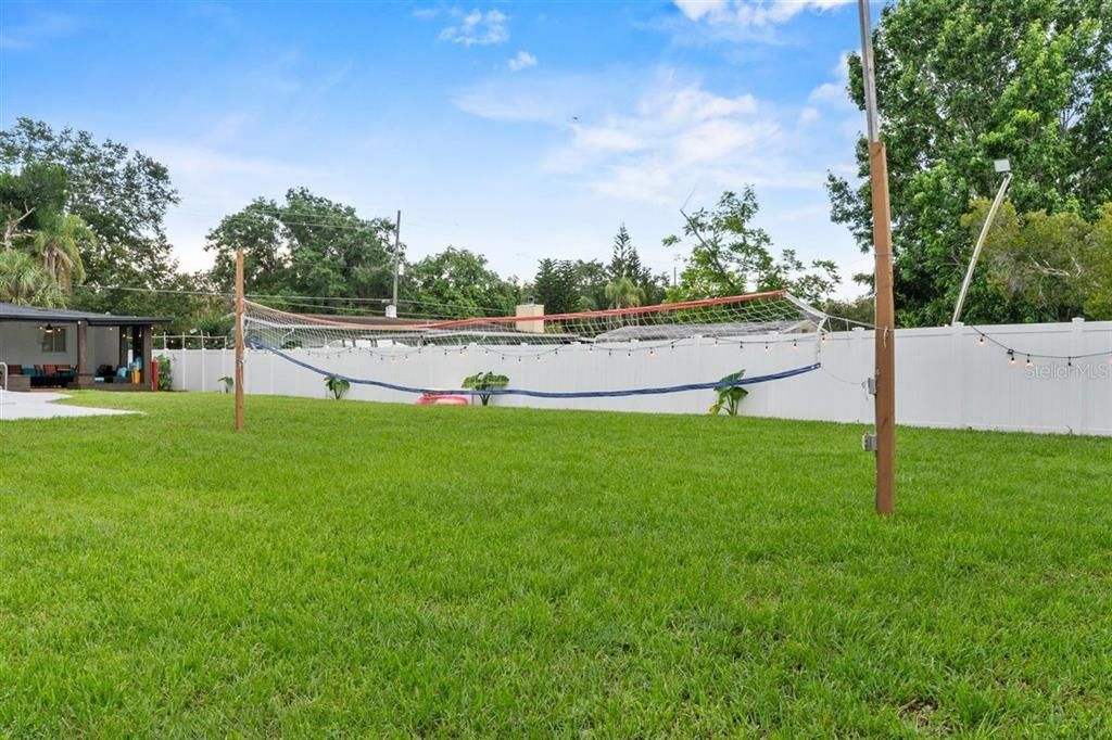 En Venta: $550,000 (4 camas, 3 baños, 1405 Pies cuadrados)