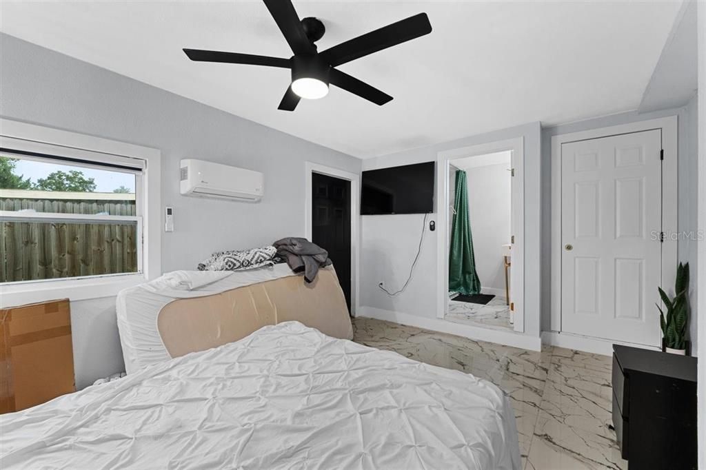 En Venta: $550,000 (4 camas, 3 baños, 1405 Pies cuadrados)