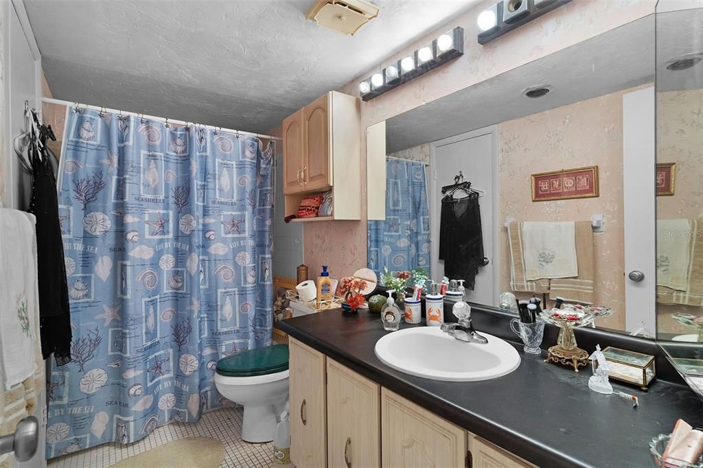 En Venta: $107,000 (2 camas, 2 baños, 1110 Pies cuadrados)