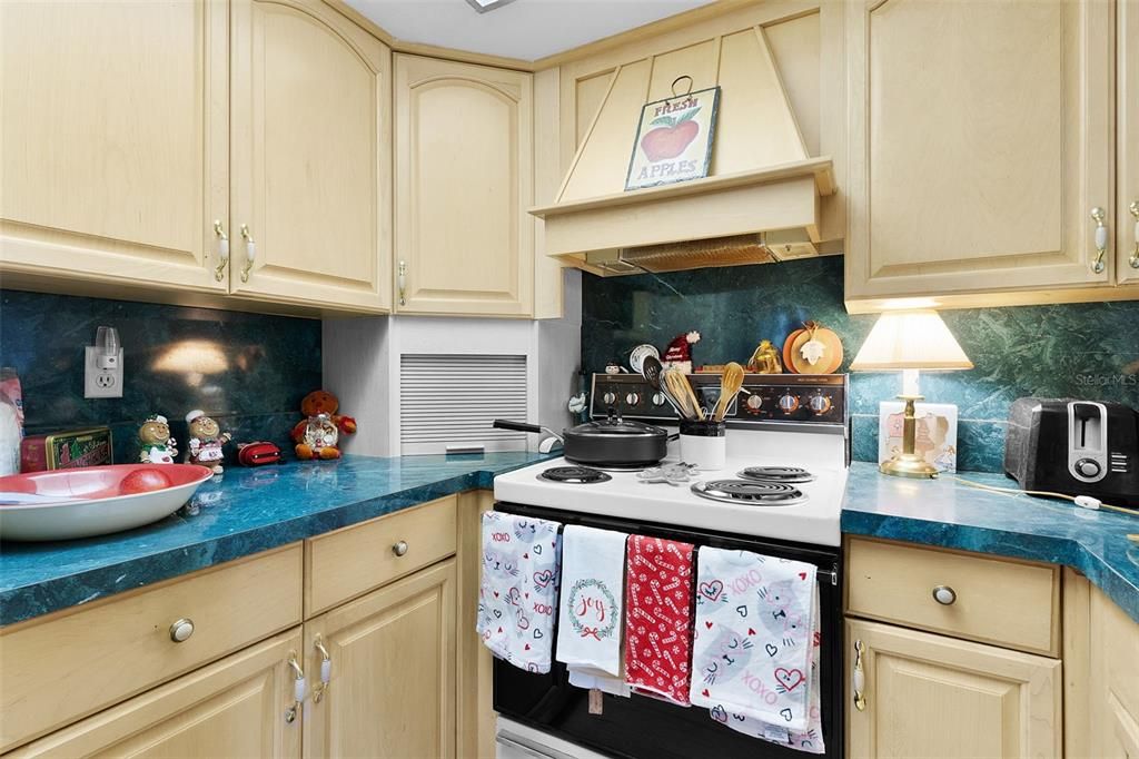 En Venta: $107,000 (2 camas, 2 baños, 1110 Pies cuadrados)