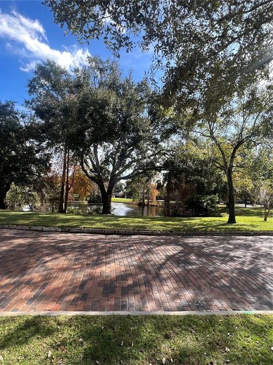 For Sale: $950,000 (0.19 acres)