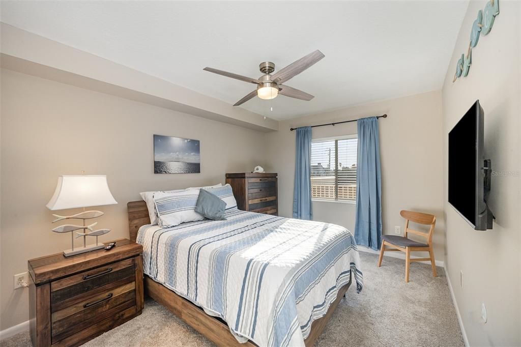 For Rent: $3,800 (3 beds, 2 baths, 2051 Square Feet)