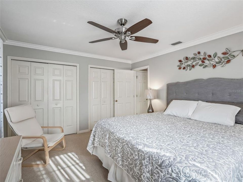 待售: $275,000 (2 贝兹, 2 浴室, 1608 平方英尺)