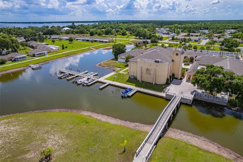 For Sale: $109,000 (2 beds, 1 baths, 648 Square Feet)