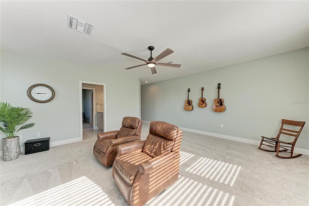 En Venta: $575,000 (4 camas, 4 baños, 3076 Pies cuadrados)