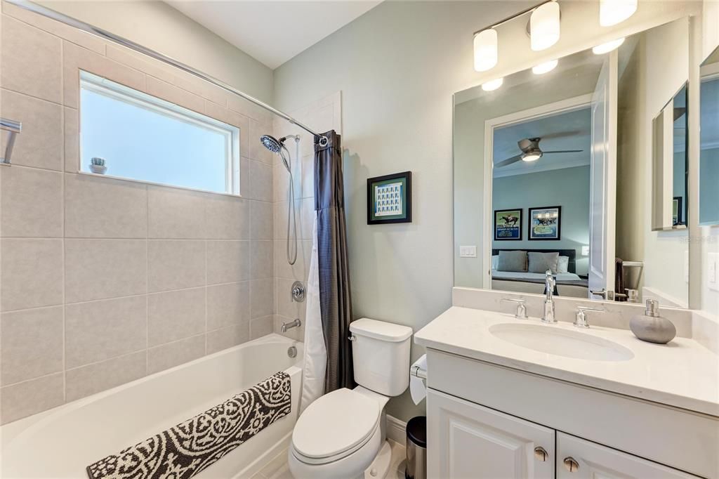 En Venta: $575,000 (4 camas, 4 baños, 3076 Pies cuadrados)