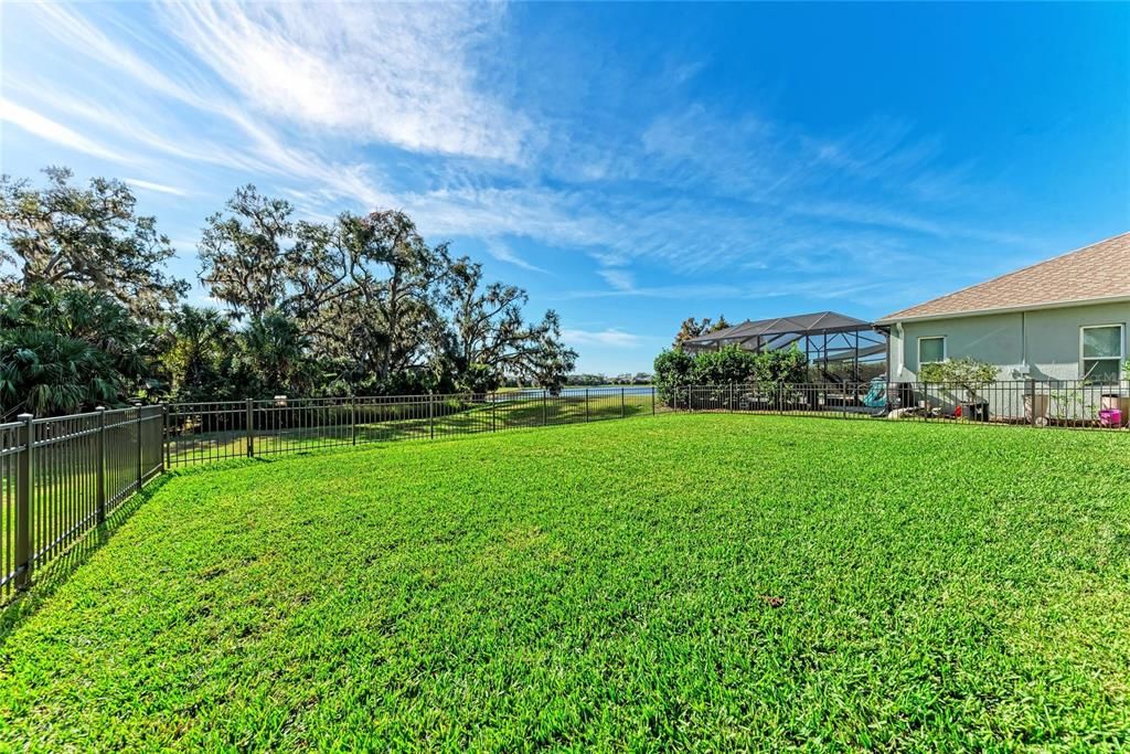 En Venta: $575,000 (4 camas, 4 baños, 3076 Pies cuadrados)