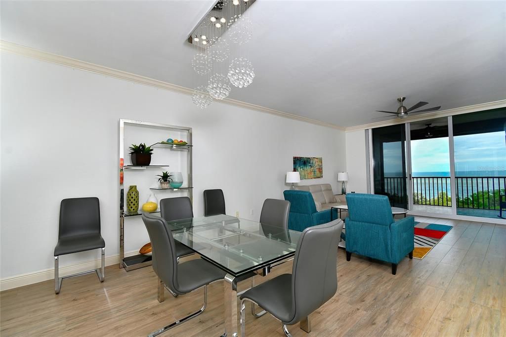 待售: $499,900 (3 贝兹, 2 浴室, 1684 平方英尺)