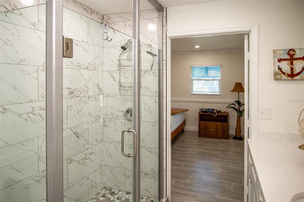 For Rent: $5,400 (2 beds, 2 baths, 864 Square Feet)