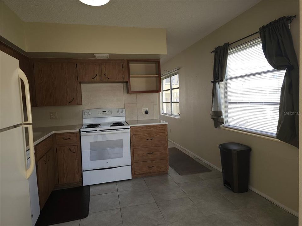 For Rent: $1,475 (2 beds, 2 baths, 1100 Square Feet)