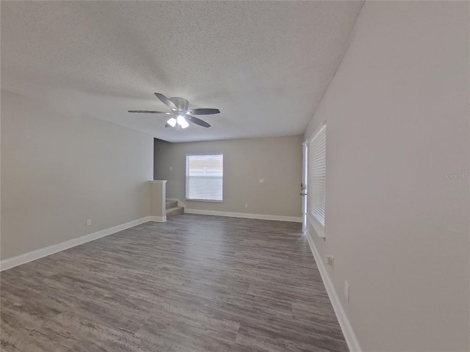 En Renta: $2,079 (4 camas, 2 baños, 1655 Pies cuadrados)