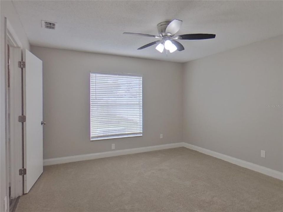 En Renta: $2,079 (4 camas, 2 baños, 1655 Pies cuadrados)