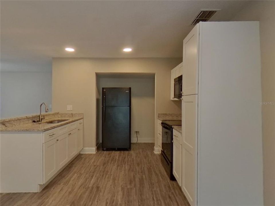 En Renta: $2,079 (4 camas, 2 baños, 1655 Pies cuadrados)