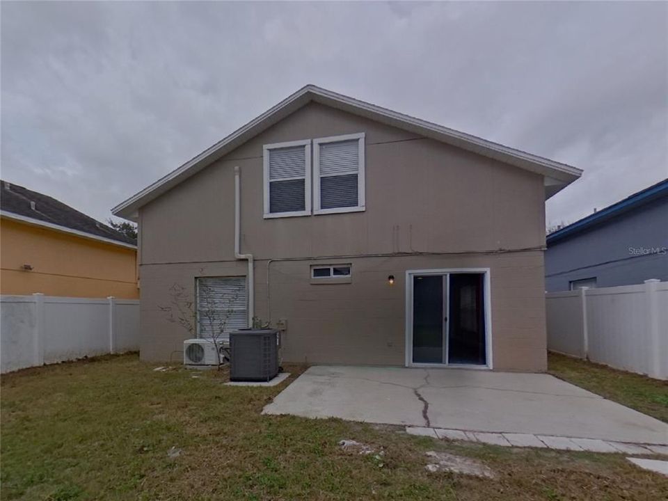 En Renta: $2,079 (4 camas, 2 baños, 1655 Pies cuadrados)