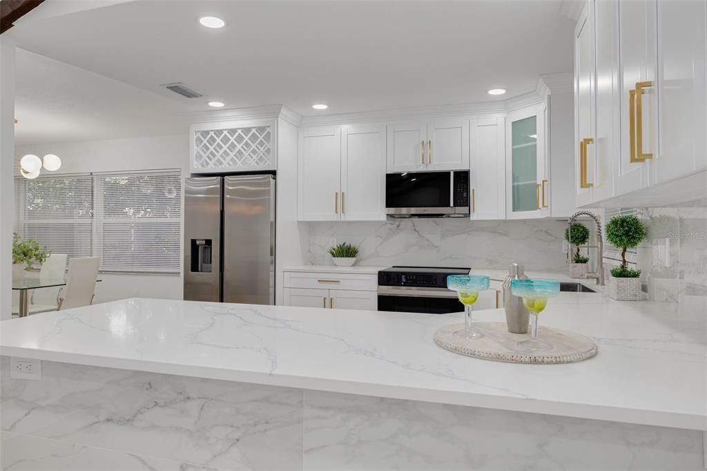 For Sale: $599,900 (4 beds, 2 baths, 1672 Square Feet)