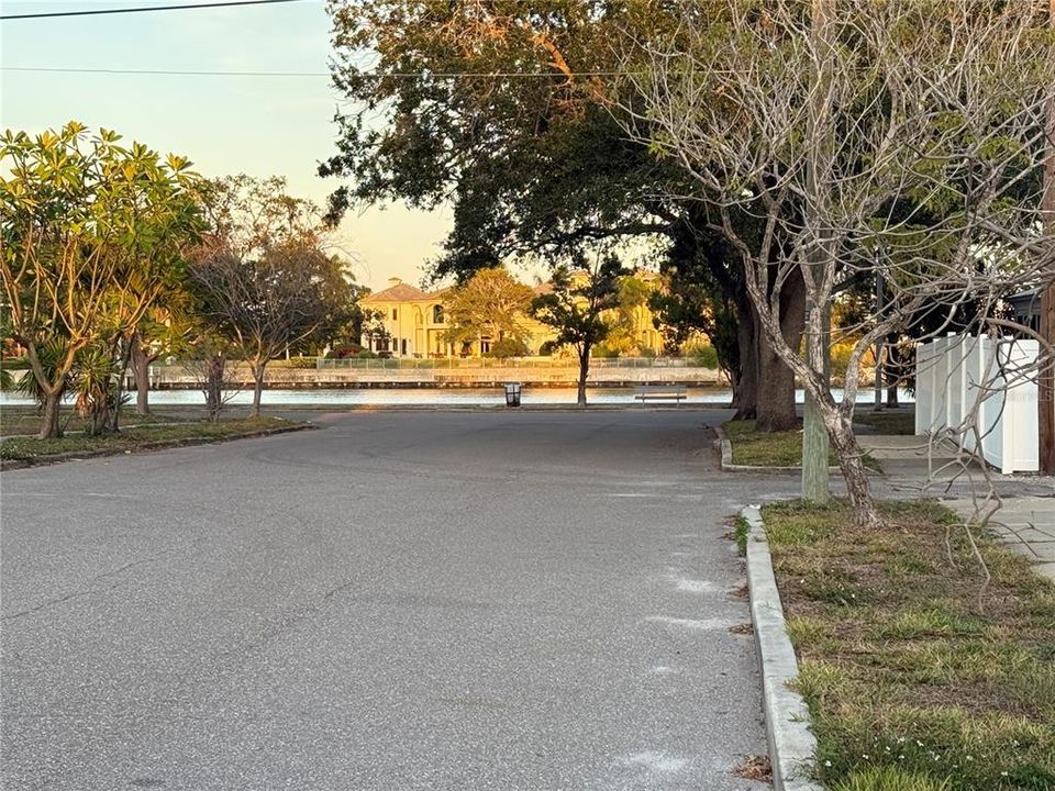 For Sale: $825,000 (0.14 acres)