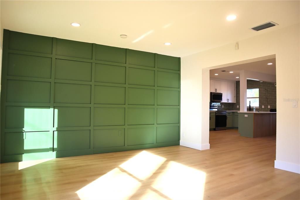 For Sale: $574,750 (3 beds, 2 baths, 1624 Square Feet)