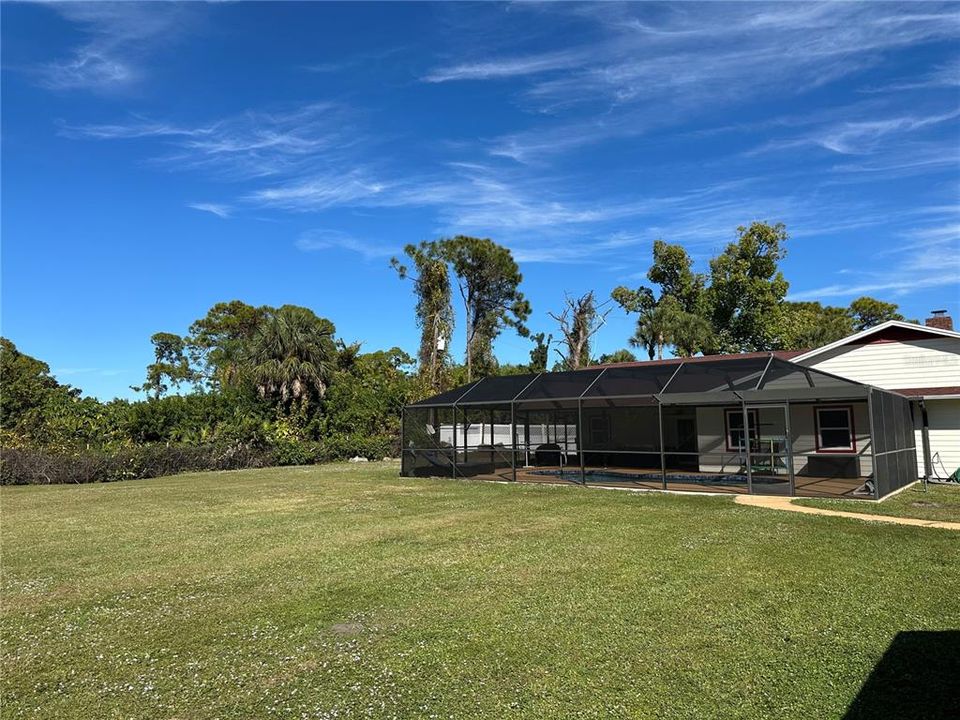 For Sale: $1,100,000 (4 beds, 2 baths, 2225 Square Feet)