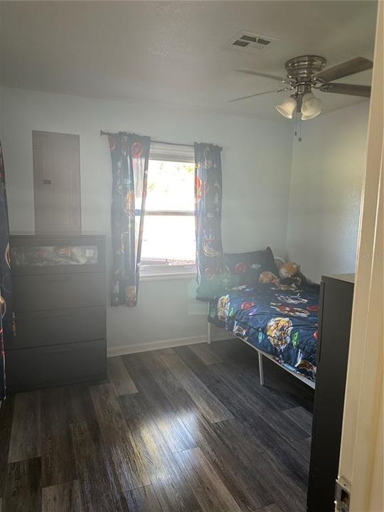 For Sale: $1,100,000 (4 beds, 2 baths, 2225 Square Feet)