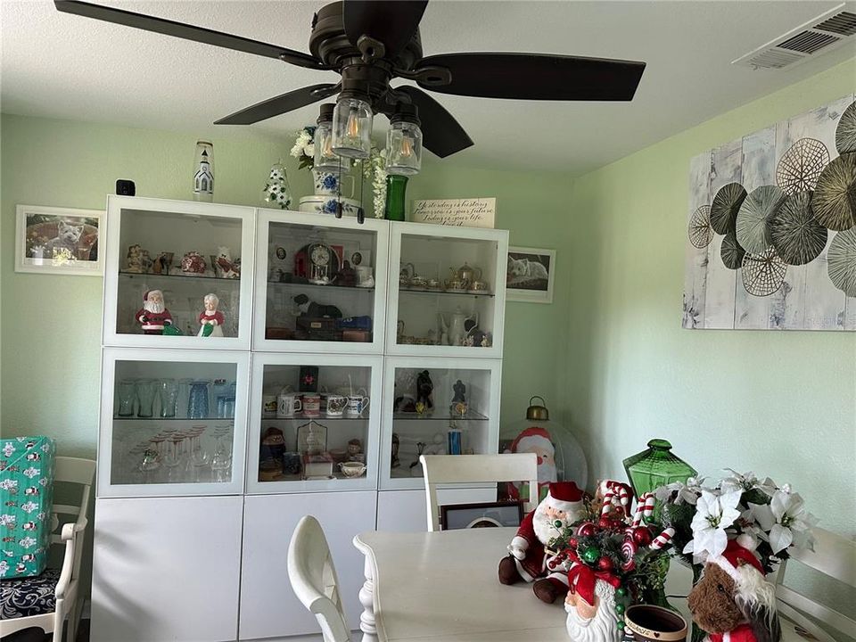 For Sale: $1,100,000 (4 beds, 2 baths, 2225 Square Feet)