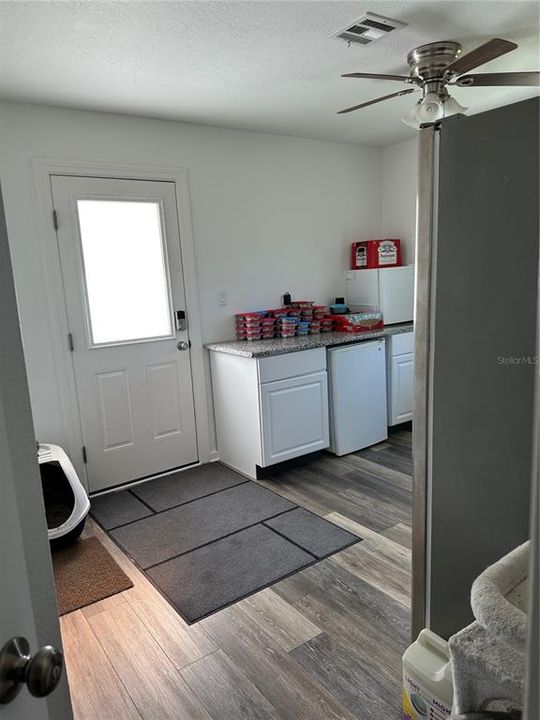 For Sale: $1,100,000 (4 beds, 2 baths, 2225 Square Feet)