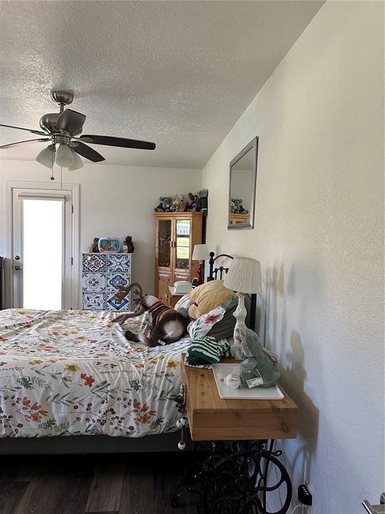 For Sale: $1,100,000 (4 beds, 2 baths, 2225 Square Feet)