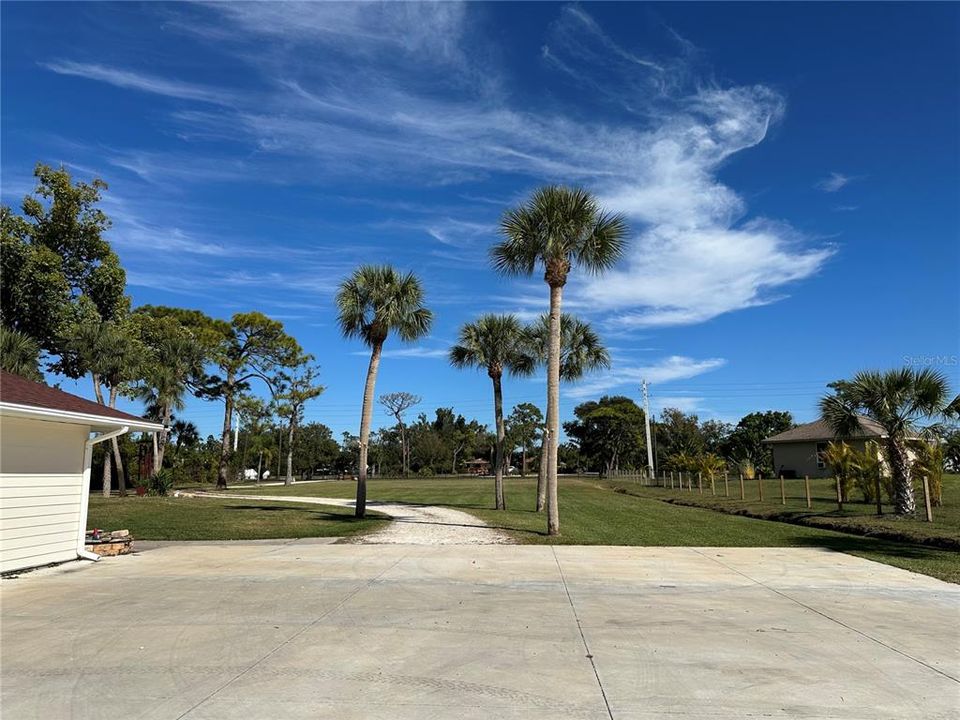 For Sale: $1,100,000 (4 beds, 2 baths, 2225 Square Feet)