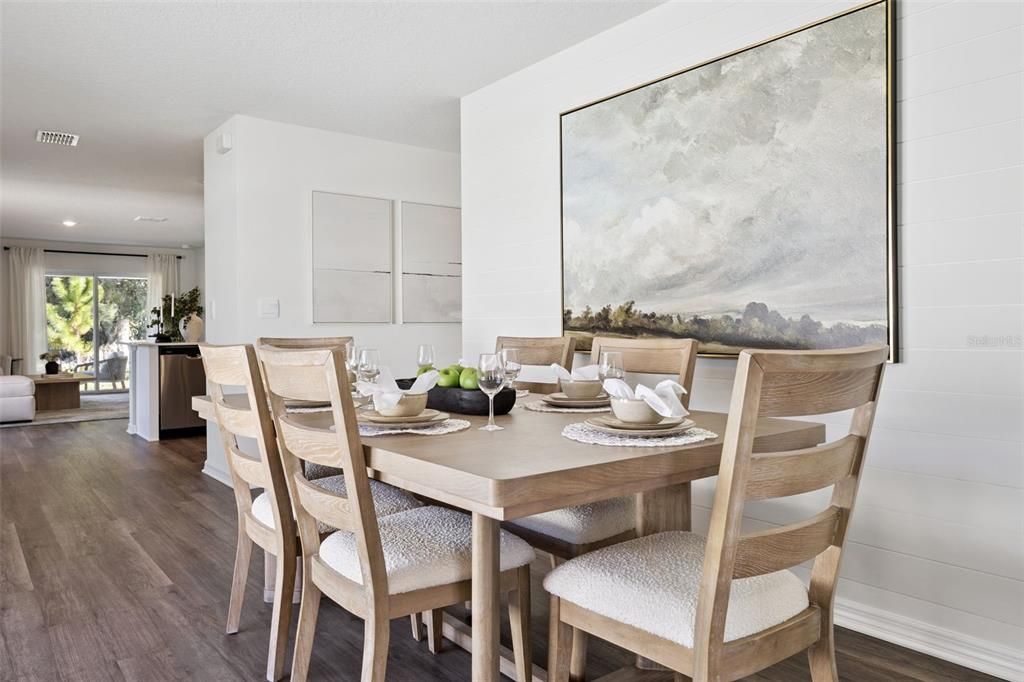 En Venta: $305,990 (3 camas, 2 baños, 1504 Pies cuadrados)