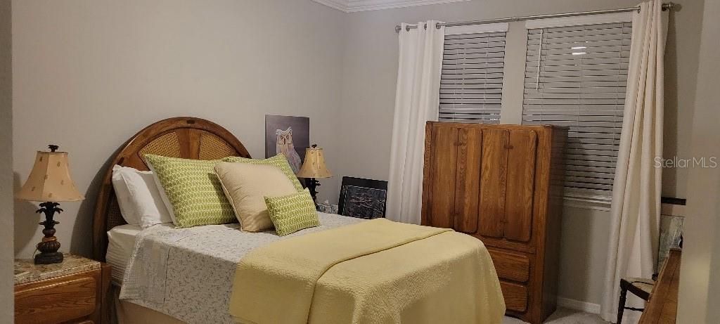 En Venta: $422,000 (2 camas, 2 baños, 1975 Pies cuadrados)