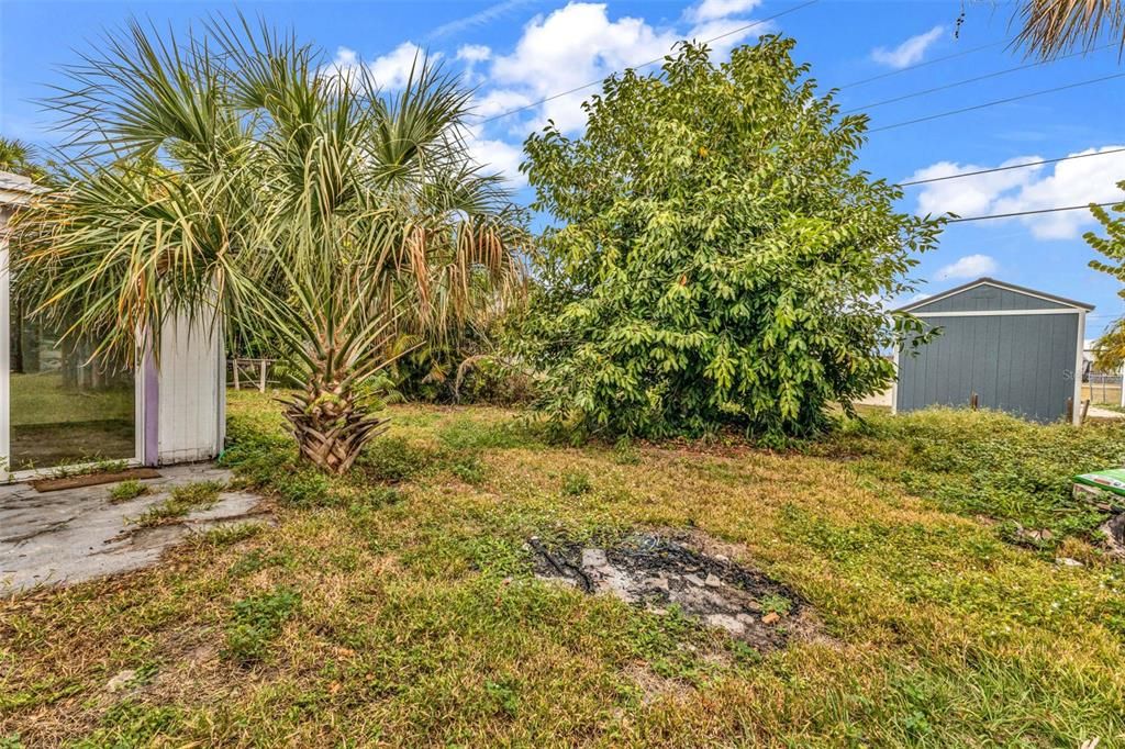 For Sale: $199,000 (3 beds, 2 baths, 1376 Square Feet)