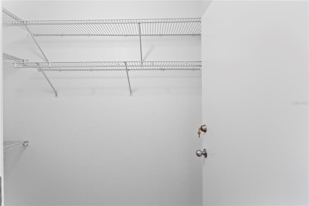 En Venta: $275,000 (1 camas, 1 baños, 721 Pies cuadrados)