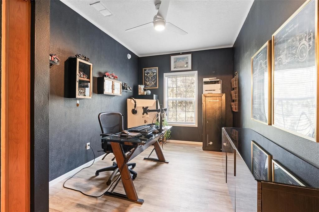 На продажу: $337,000 (3 спален, 2 ванн, 1920 Квадратных фут)