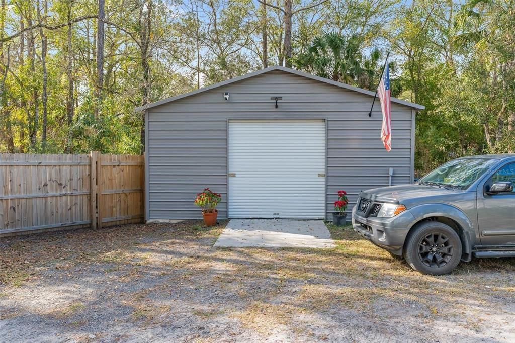 На продажу: $337,000 (3 спален, 2 ванн, 1920 Квадратных фут)