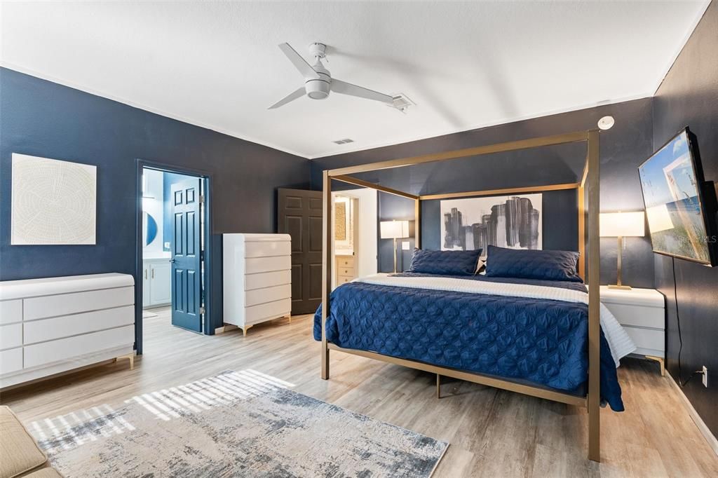 На продажу: $337,000 (3 спален, 2 ванн, 1920 Квадратных фут)