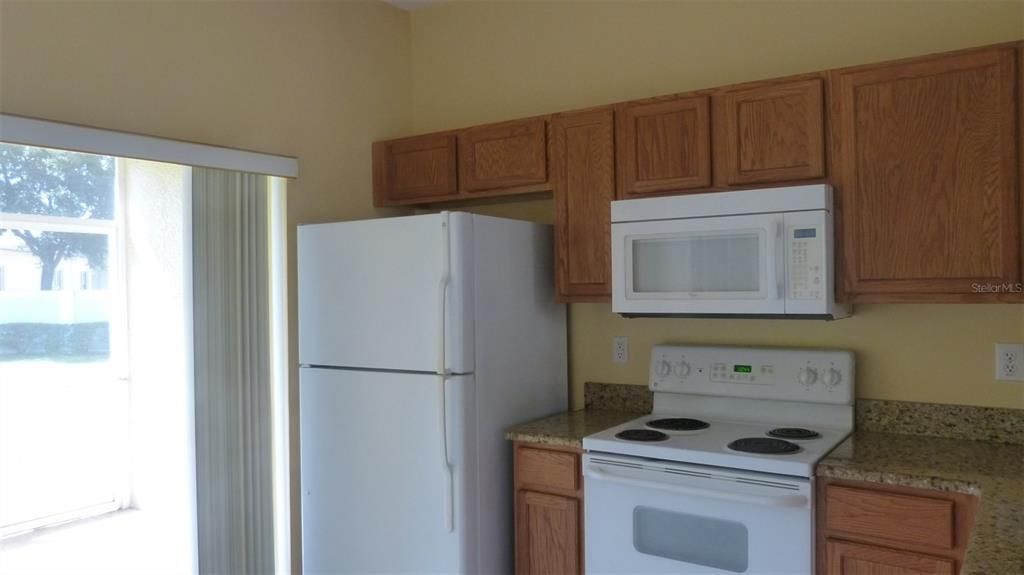 出租: $1,630 (2 贝兹, 2 浴室, 1152 平方英尺)