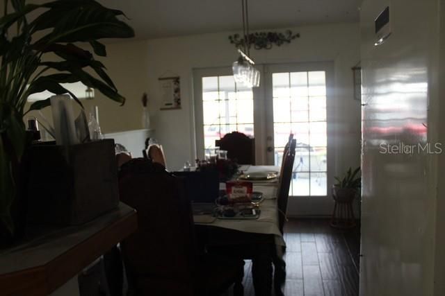 For Sale: $380,000 (3 beds, 2 baths, 1813 Square Feet)