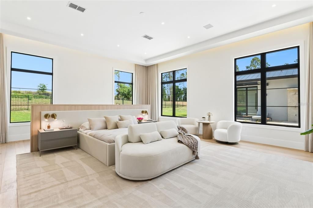 Activo con contrato: $4,200,000 (5 camas, 5 baños, 5652 Pies cuadrados)