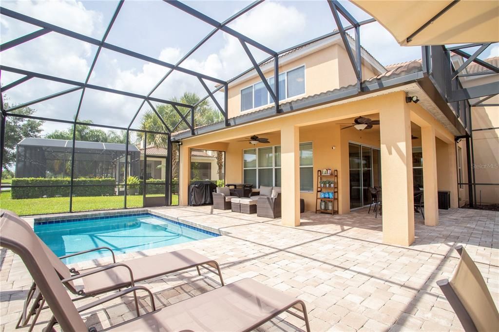 For Sale: $749,900 (4 beds, 3 baths, 2616 Square Feet)